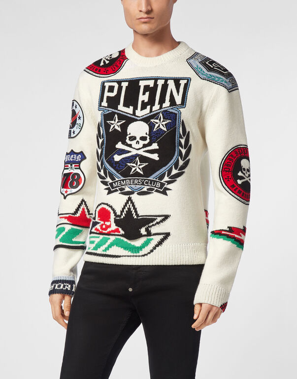 Pullover Round Neck Long-Sleeve Patches