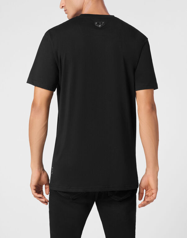 T-shirt Round Neck SS Stones Skull