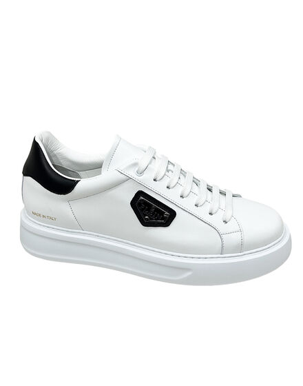 Low-Top Sneakers Titan Plein