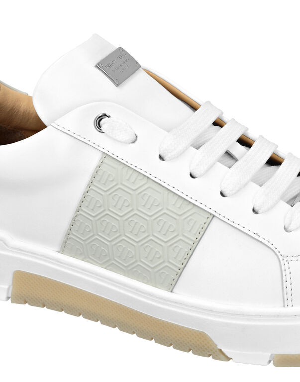 Leather Lo-Top Sneakers Monogram