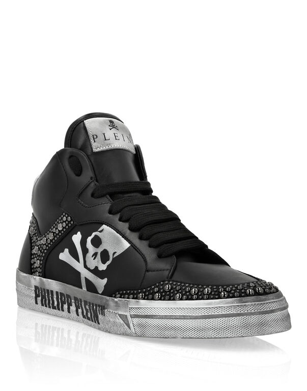 Nappa Leather Hi-Top Sneakers Studs Retrokickz TM