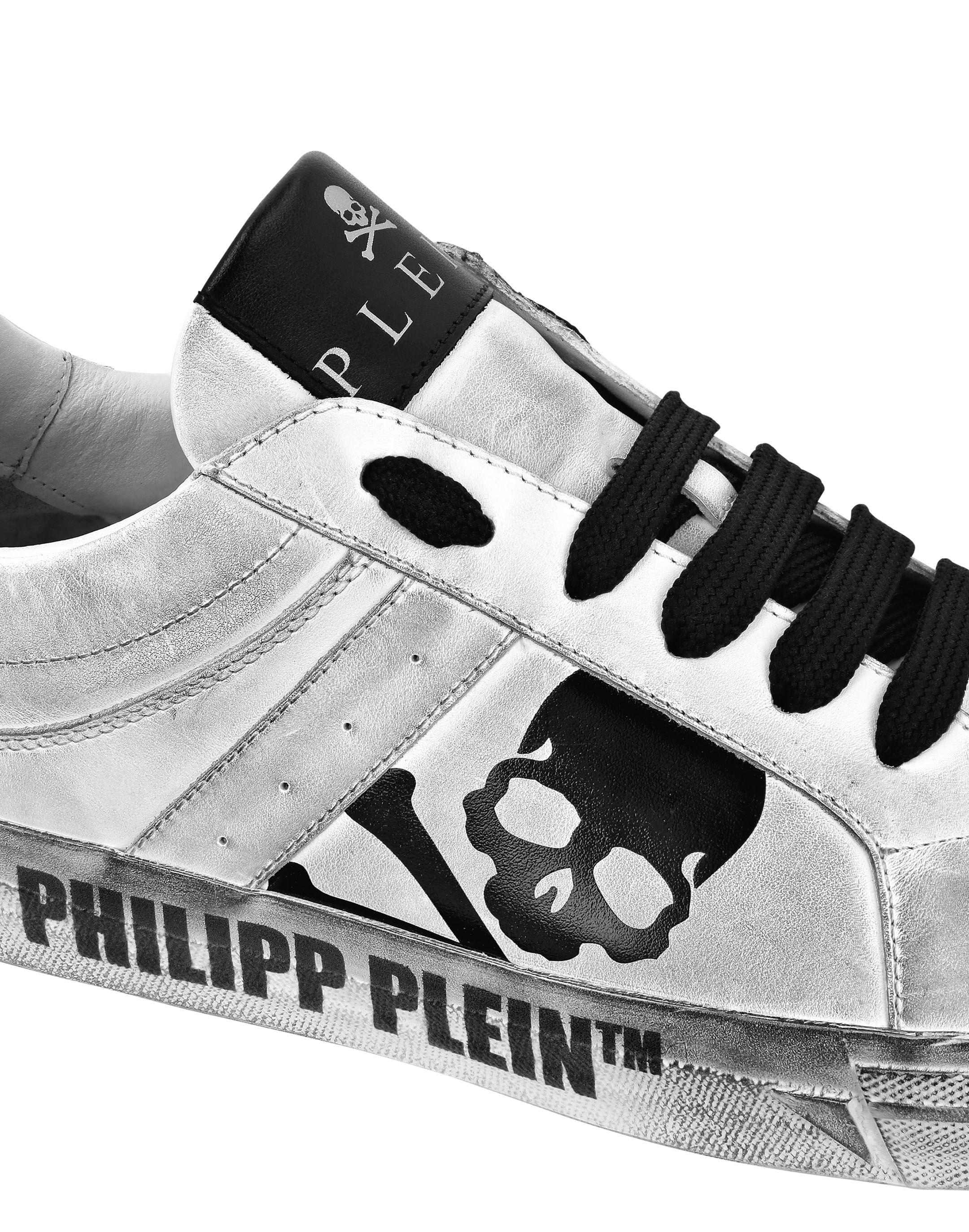 Lo Top Leather Sneakers Retrokickz TM Philipp Plein