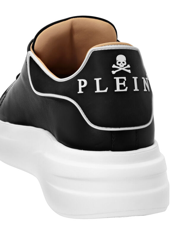 Leather Low-Top Sneakers Megastar