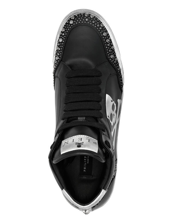 Nappa Leather Hi-Top Sneakers Studs Retrokickz TM