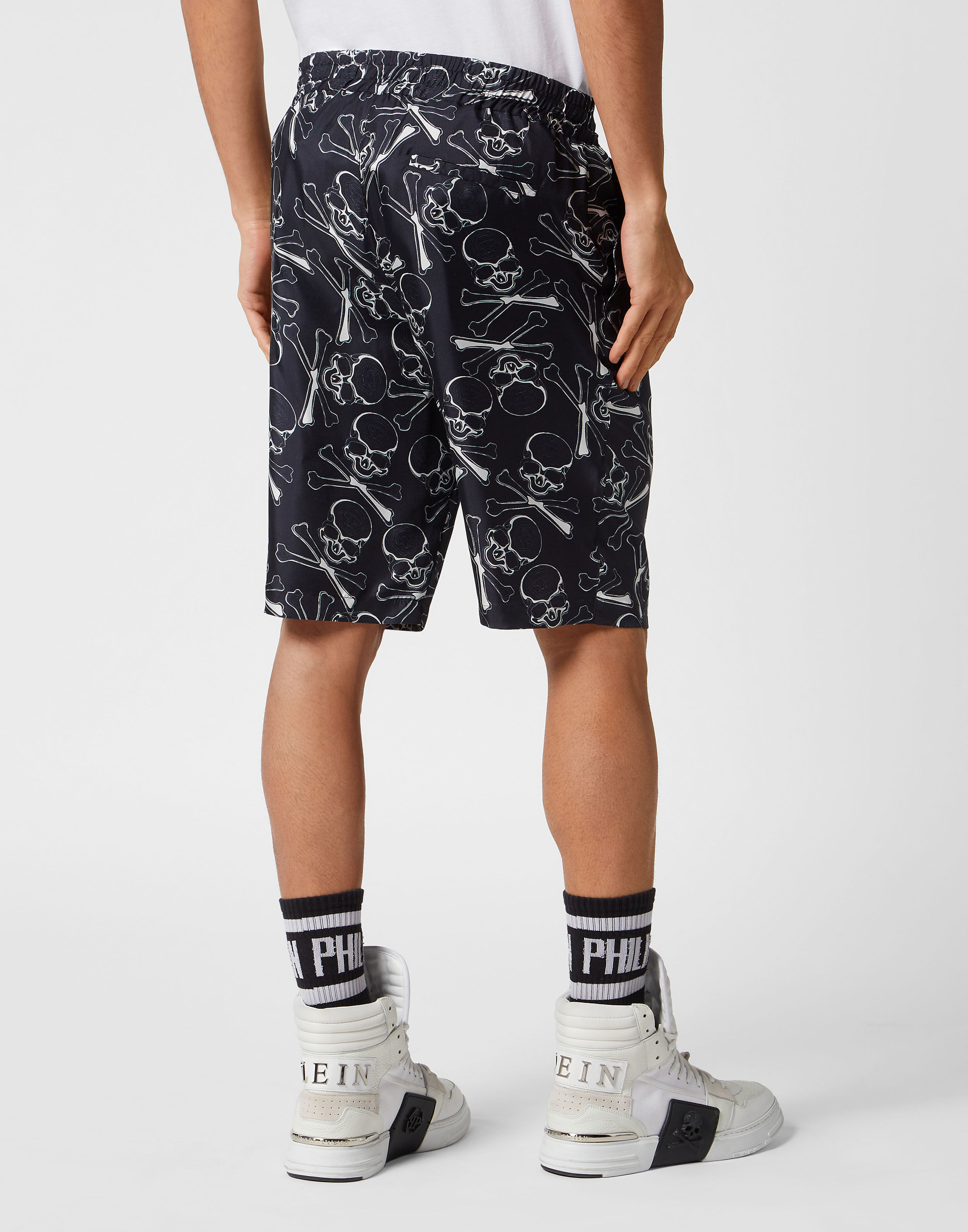 Men s Trousers Shorts Philipp Plein
