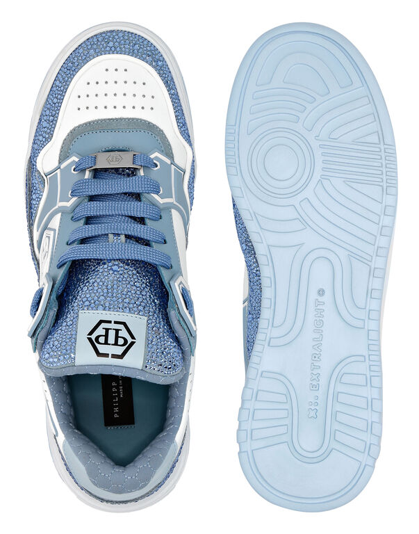 Leather Low-Top Sneakers Moon Walker