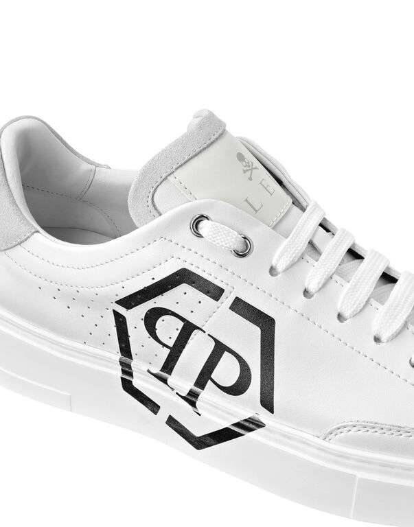 Low-Top Sneakers Carson Hexagon