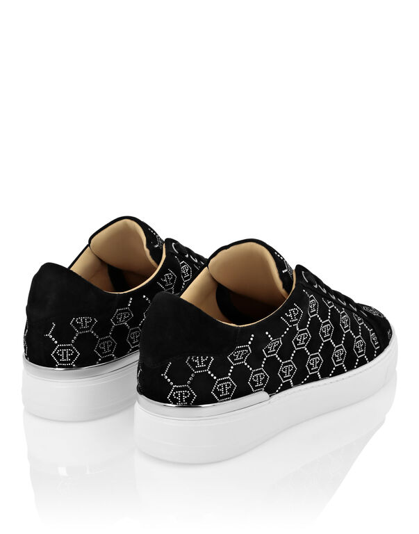 Nappa Leather Lo-Top Sneakers Strass Monogram