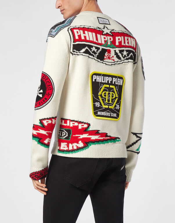 Pullover Round Neck Long-Sleeve Patches