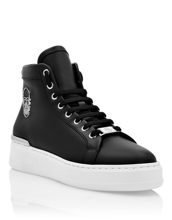 Hi-Top Sneakers The $kull TM