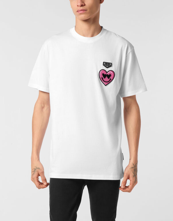 Round Neck T-Shirt Smile Patch