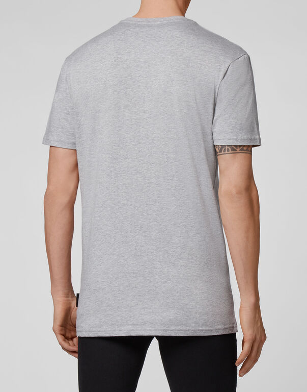 T-shirt Round Neck SS stones Skull