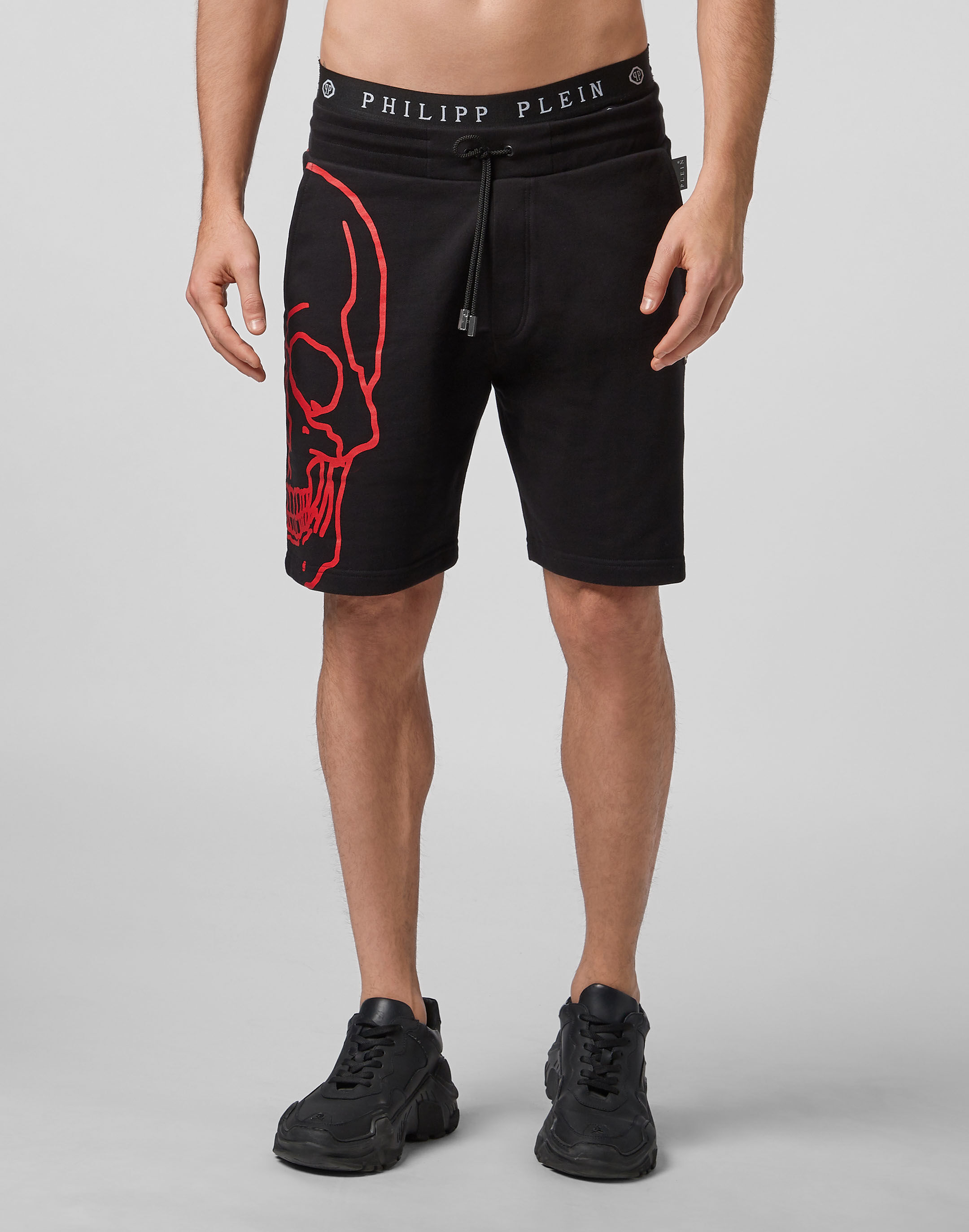 Skult shorts store
