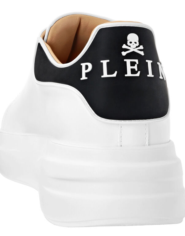 Leather Low-Top Sneakers Megastar