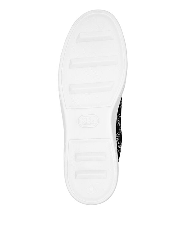 Nappa Leather Lo-Top Sneakers Strass Monogram
