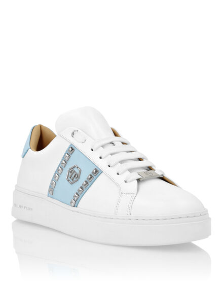 Leather Lo-Top Sneakers Studs