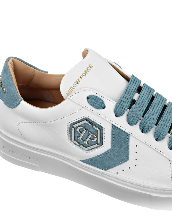 Lo-Top Leather Arrow Force Sneakers