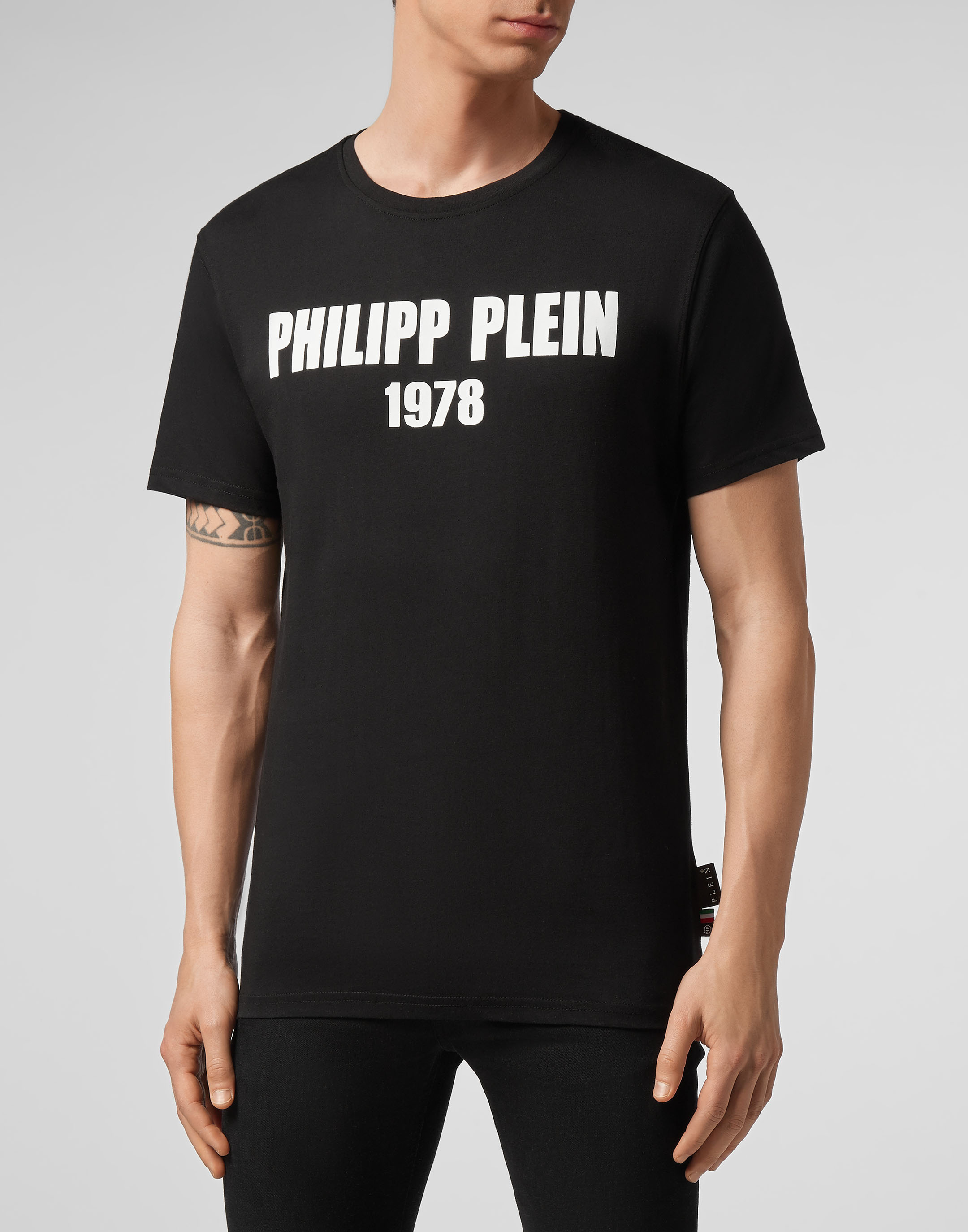 Absurd betrouwbaarheid Interessant T-shirt Round Neck SS PP1978 | Philipp Plein