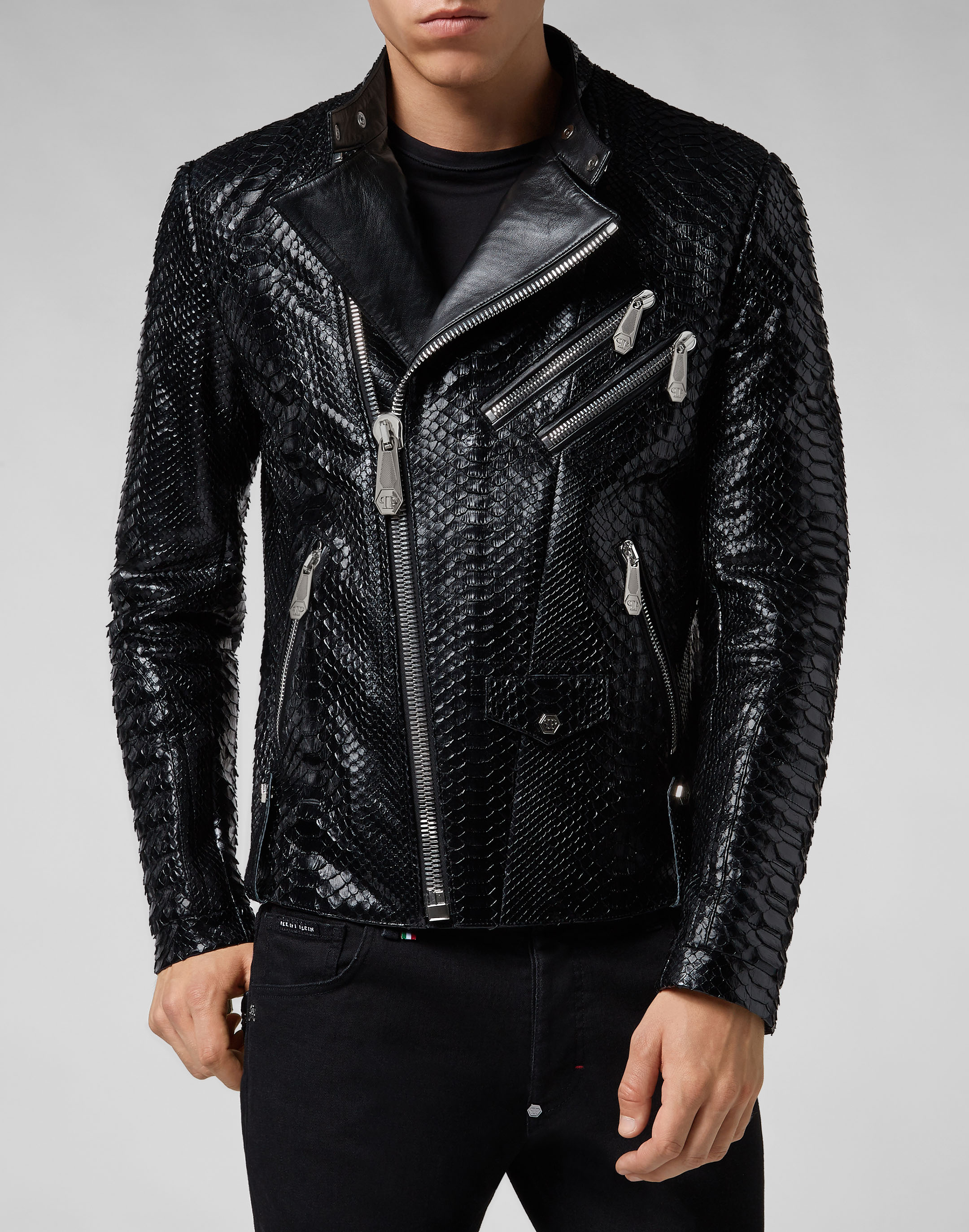 Куртка из питона мужская. Косуха Philipp plein мужская. Philipp plein Biker Leather Jacket.