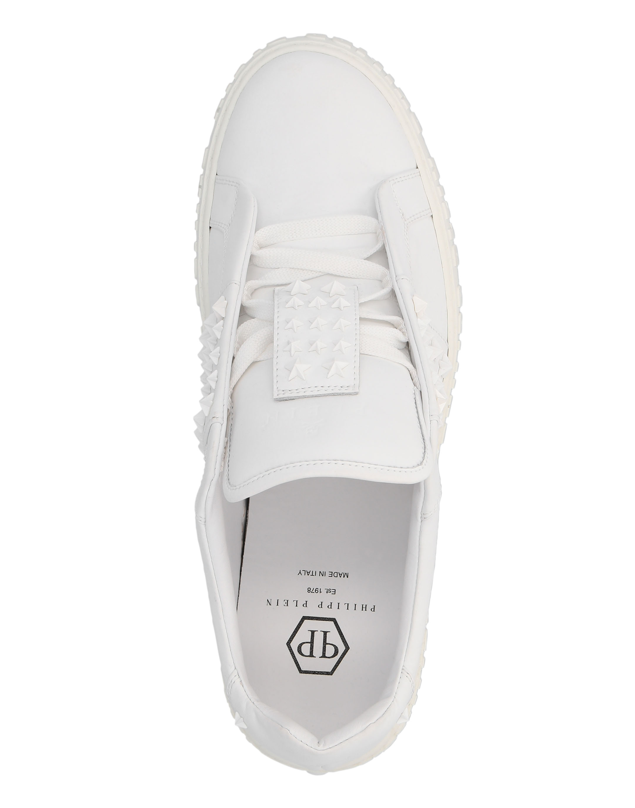white sneakers with stars