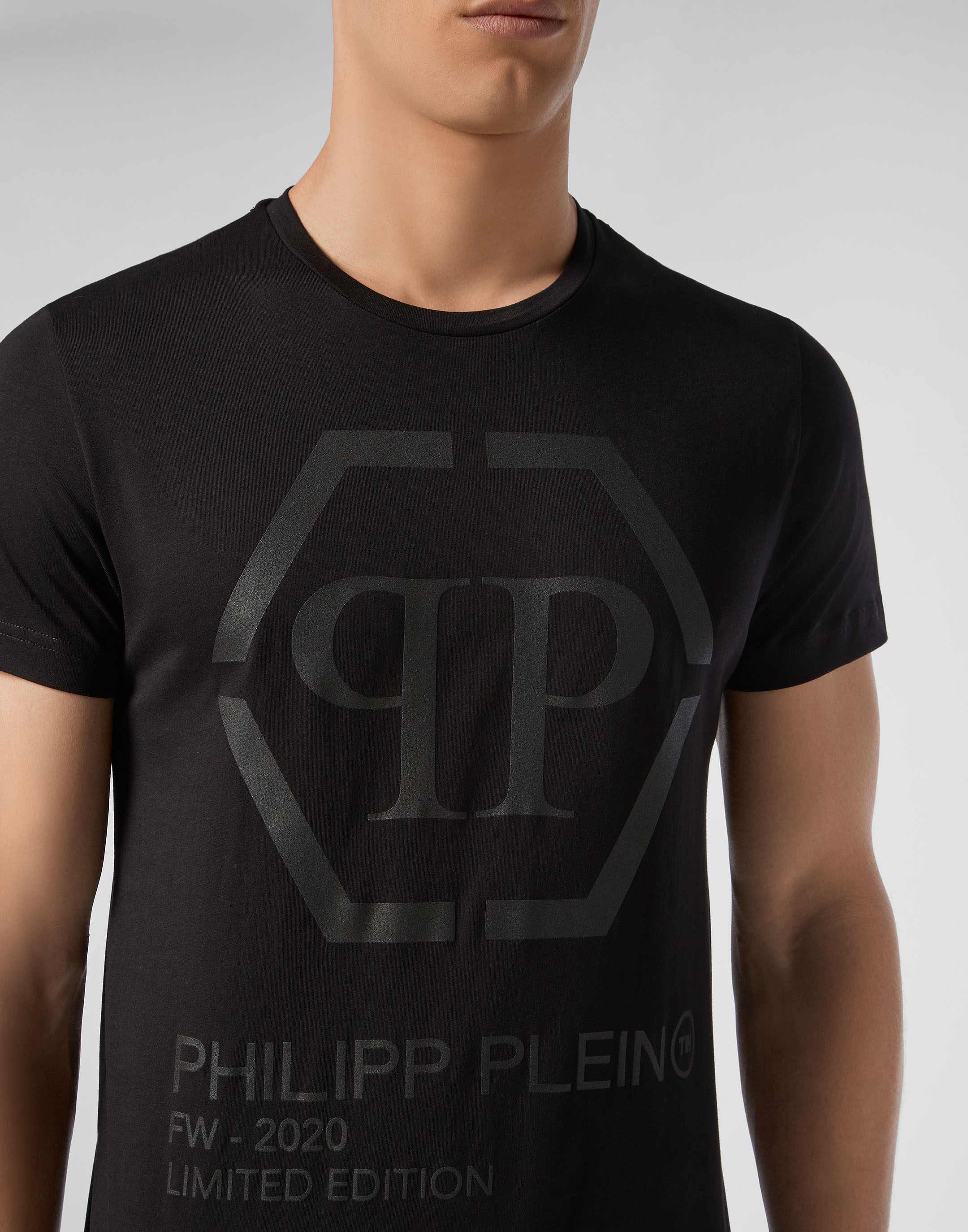T-shirt Gold cut Round Neck SS Philipp 